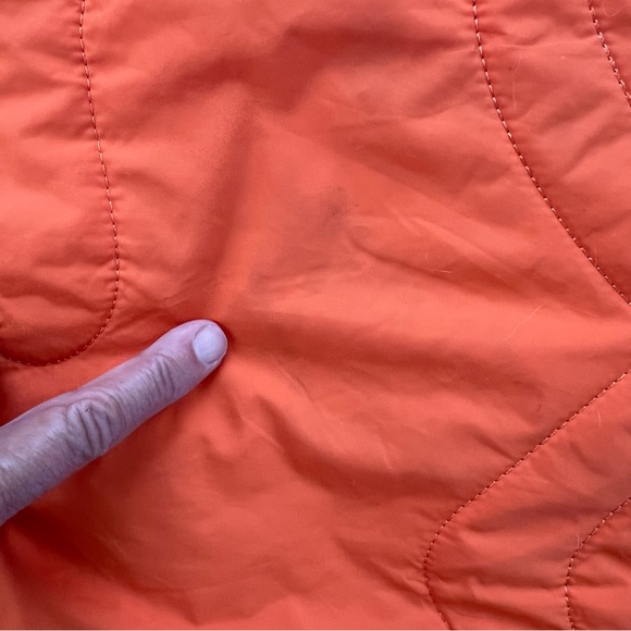 UO Native Youth Wavy Puffer, XS - Picture 10 of 11